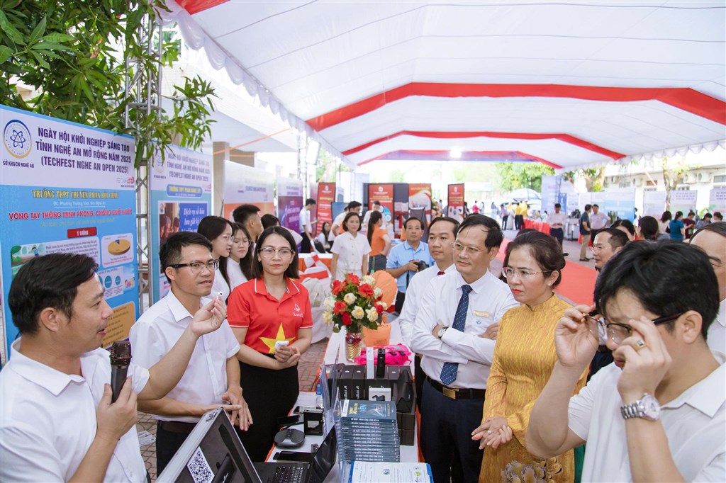 Techfest Nghệ An Open 2025